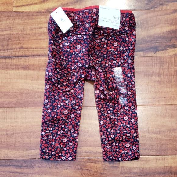 GAP Baby NWT/EUC 12-18 months red peplum sweater and navy/red floral jeans - Picture 7 of 7